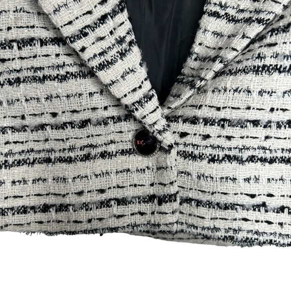 Bagatelle Black and White Cropped Tweed Wool-Blend Blazer Size Small - Picture 7 of 15